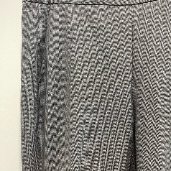 Kit and Ace, size 10, grey skinny pants - Picture 2 of 4